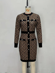 Women's Plaid Round Neck Long Sleeved Knitted Dress