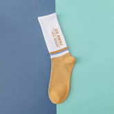 Mens Mid-calf Socks Breathable Sweat-absorbing
